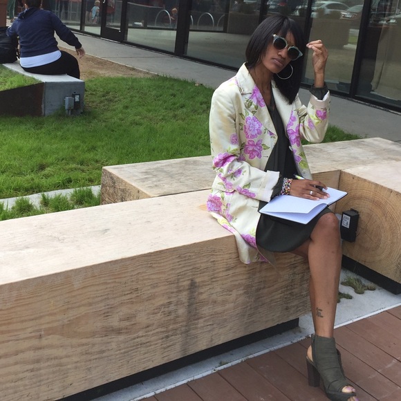 Banana Republic Spring Coat/Jacket - Picture 2 of 7